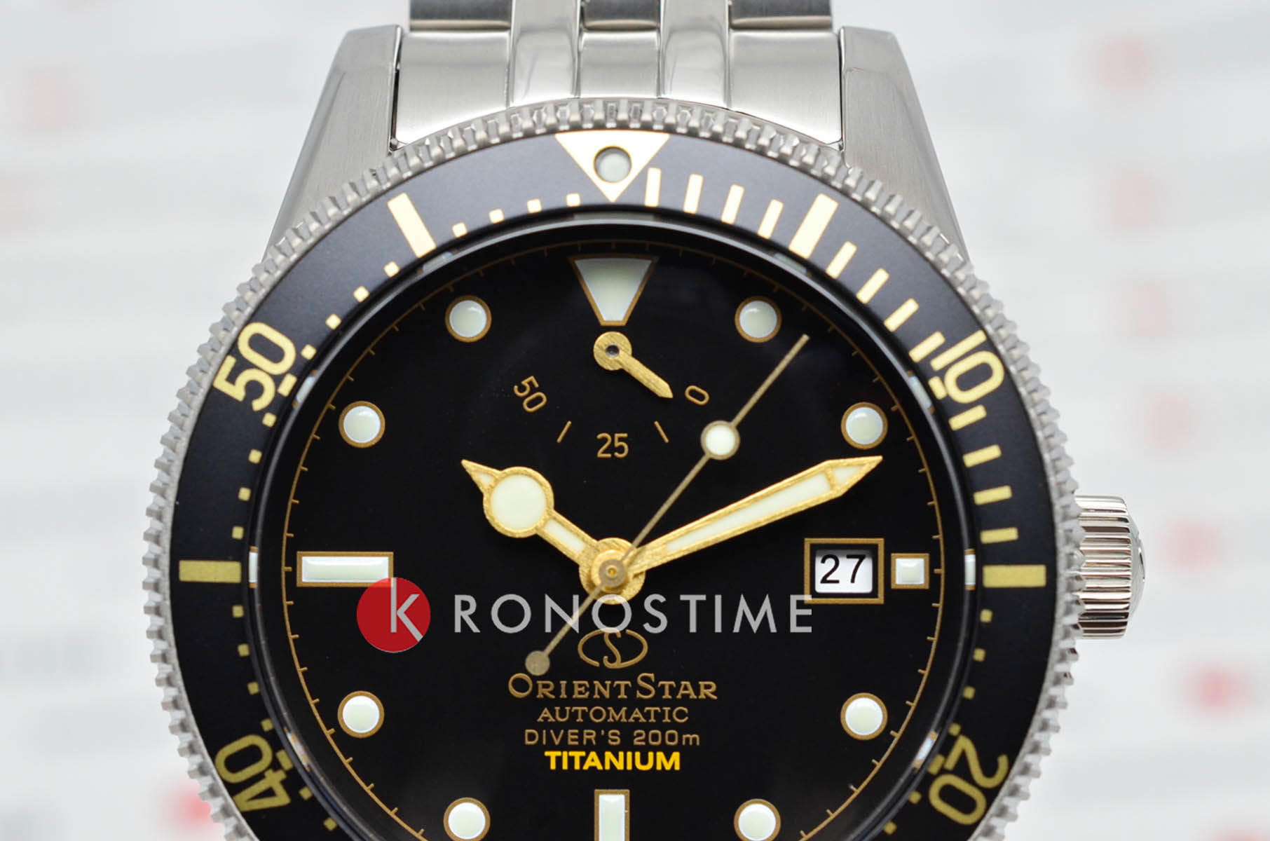 Orient Orient Star Sport Diver RE-AU0702B (RK-AU0702B), star япония мужские часы на браслете титановый боковой вид