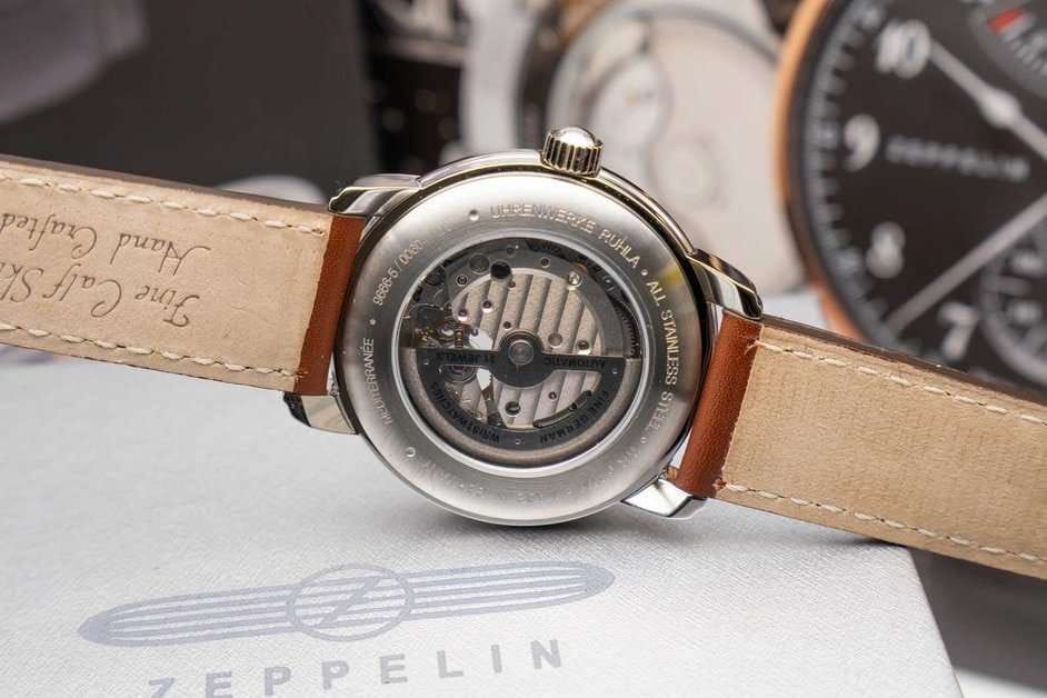 Zeppelin 96665 мужские часы застежка крупным планом