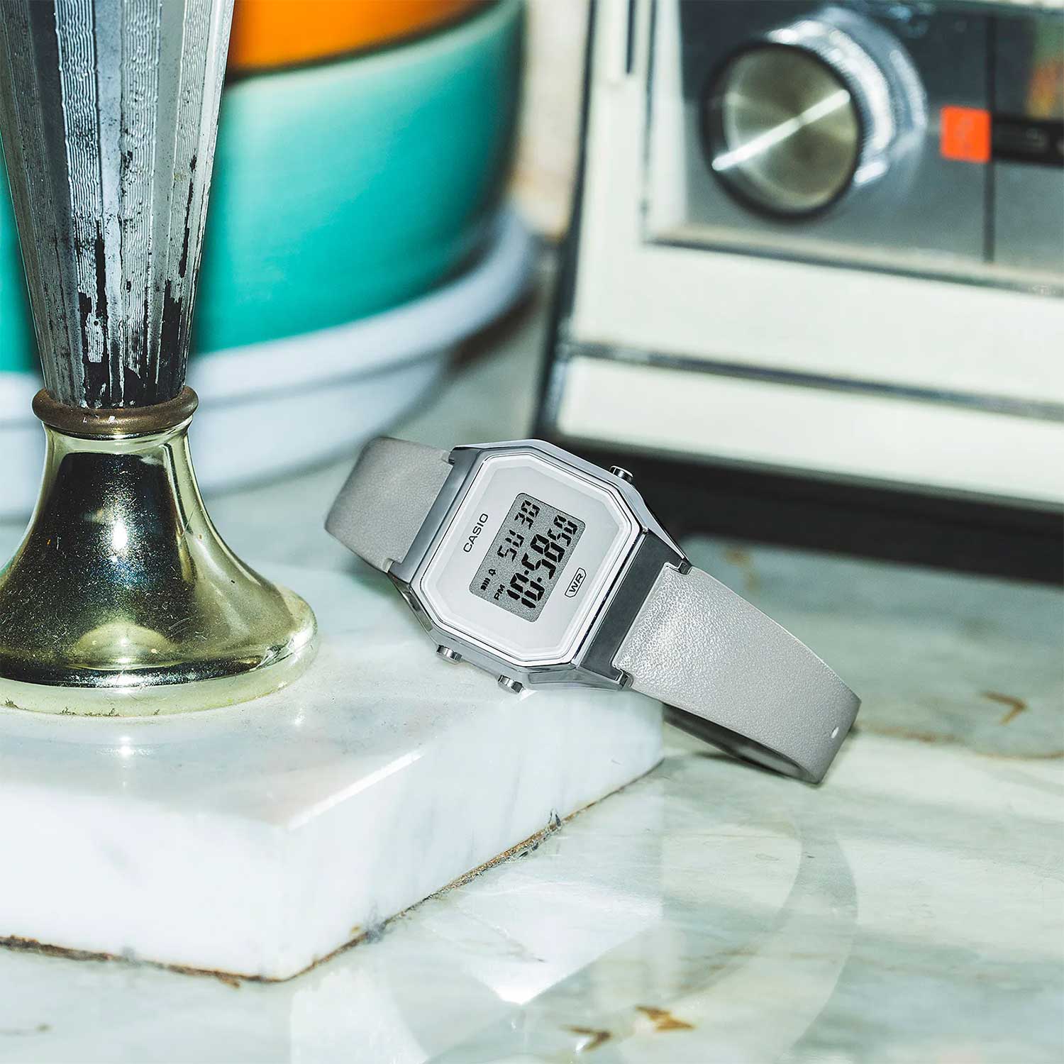 Оригинальные часы Casio Casio Vintage LA680WEL-8D кварцевые калибр механизма  общий вид