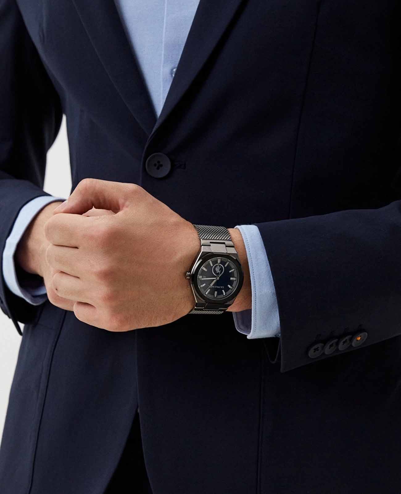 U.S. Polo Assn. U.S. Polo Assn. Fundamental USPA1062-06,  сша мужские часы на браслете нержавеющая сталь с ip-покрытием боковой вид