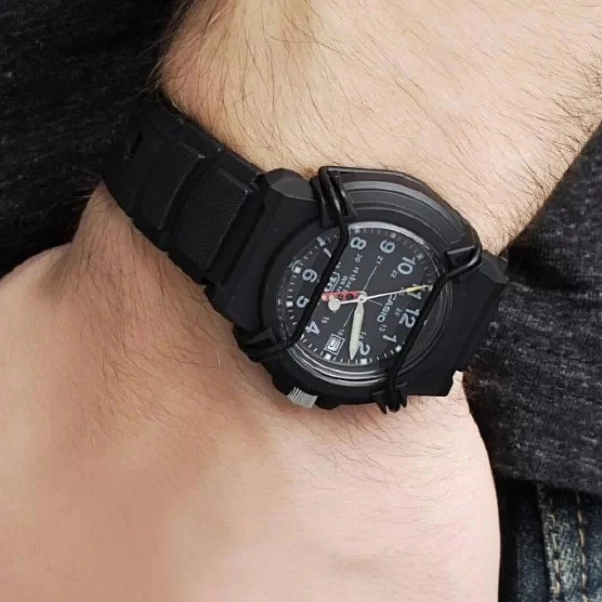 Casio Casio Collection HDA-600B-1BVDF (HDA-600B-1B) , наручные мужские часы фото под углом