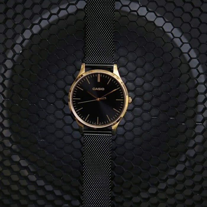 Casio Casio Collection LTP-E140GB-1A кварцевые женские часы часы крупный план черный циферблата