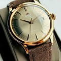 Orient Orient Classic Automatic RA-AC0P04Y  — детали корпуса и кожаный