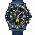 Breitling Breitling Endurance Pro University Of Michigan™ X823101C1B1S1  X823101C1B1S1 кварцевые мужские часы черный циферблат, браслет каучук — вид спереди