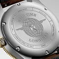 Longines L38125532 мужские часы застежка крупным планом