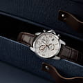Certina C0346541603701 наручные мужские часы застежка крупным планом