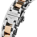 Longines L81155617 наручные женские часы застежка крупным планом