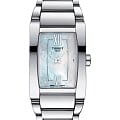 Tissot Tissot Generosi-T T105.309.11.116.00  T1053091111600 кварцевые женские часы  перламутровый циферблат, браслет нержавеющая сталь — вид спереди