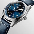 Longines L38104930 мужские часы застежка крупным планом