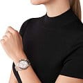 Michael Kors Michael Kors Everest MK7214 , наручные женские часы фото под углом