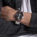 Guess Guess Crescent GW0574G1  — детали корпуса и нержавеющая сталь
