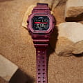 Casio Casio G-Shock GX-56SL-4 электронные мужские часы часы крупный план черный циферблата