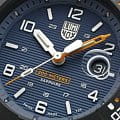 Luminox Luminox Navy SEAL XS.3602.NSF navy seal швейцарские мужские часы на браслете каучук боковой вид