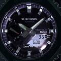 Casio Casio G-Shock GBM-2100A-4BDR электронные мужские часы часы крупный план бордовый циферблата