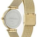 Adriatica A3689.114GQ женские часы застежка крупным планом