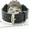 Tissot T1154272706100 наручные мужские часы застежка крупным планом