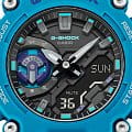 Casio GA-2200-2A наручные мужские часы застежка крупным планом