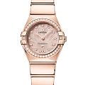 Omega Omega Constellation 131.55.25.60.52.001  13155256052001 кварцевые женские часы  розовый циферблат, браслет 18-каратное красное золото — вид спереди